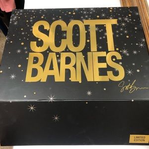 Scott Barnes Limited Edition Holiday Vault 10 pieces remaining
